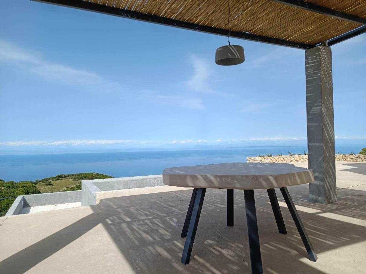 Villa Aroa Eco Living Experience à Volímai Extérieur photo
